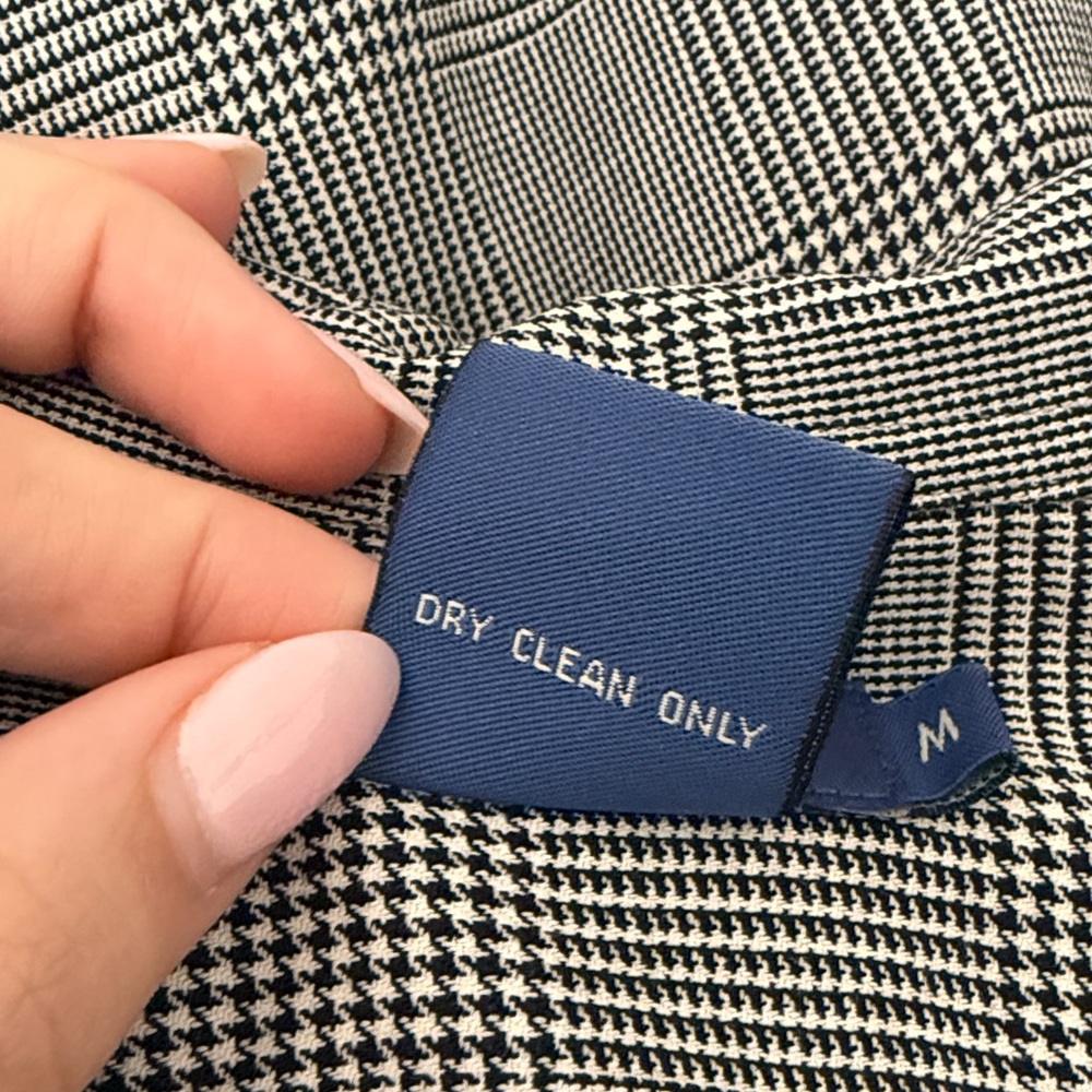 Faconnable white black houndstooth button down top - image 12